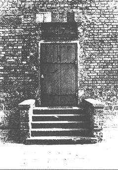 Gas-tight door, Block 1