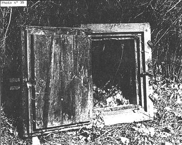 A Blende, or protective window for Krema IV or V